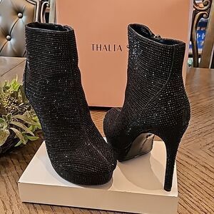 Black platform dress booties size 7 NWT Thalia Sodi